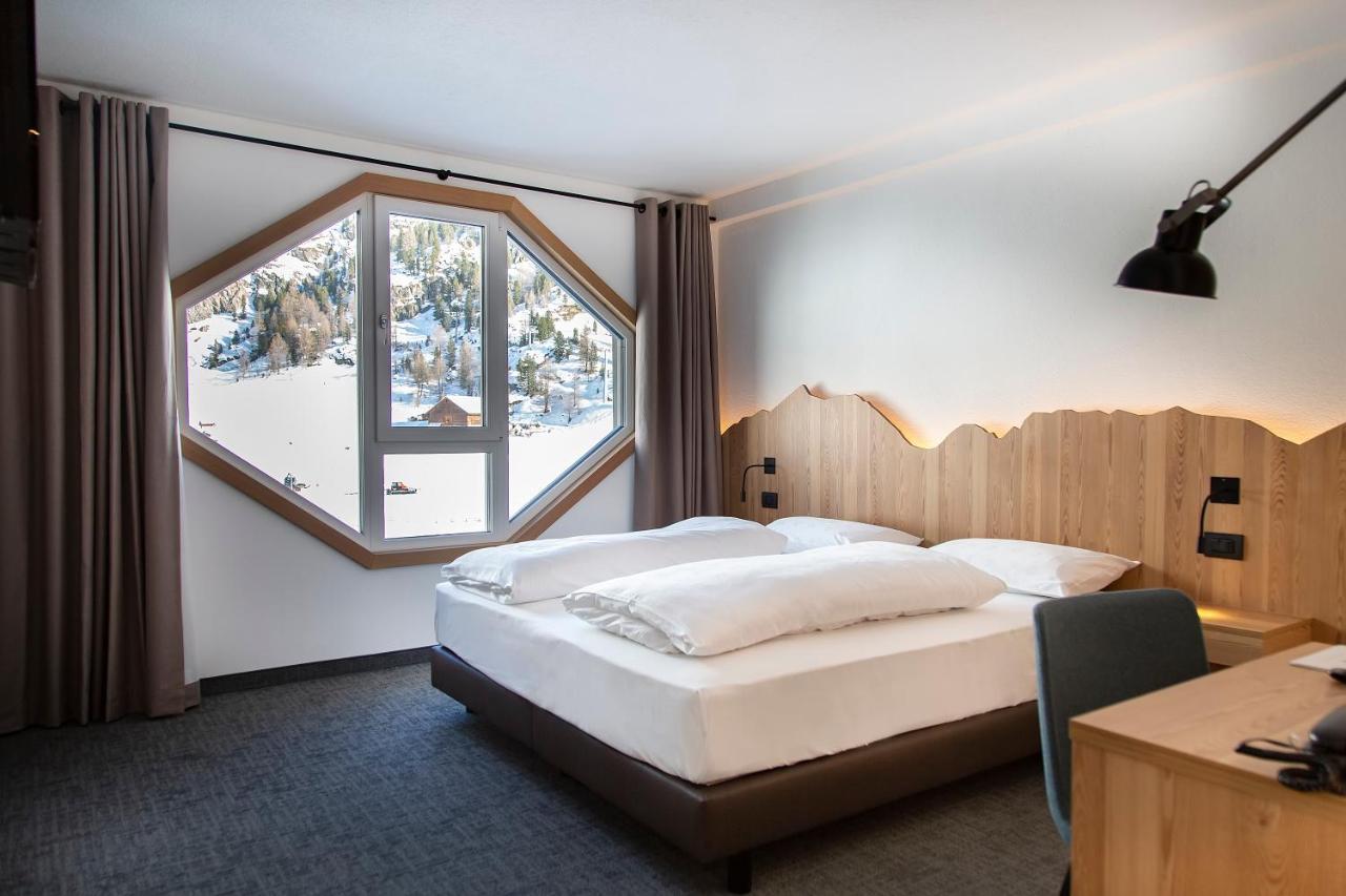 Blu Hotel Senales - Hotel Zirm Maso Corto Bilik gambar